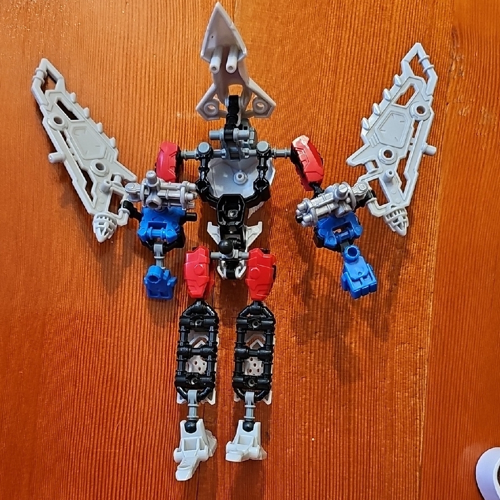 Transformers Construct Bots - Picture 2 of 3